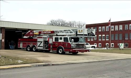 Clinton, Missouri – 101’ Cobra Aerial Platform